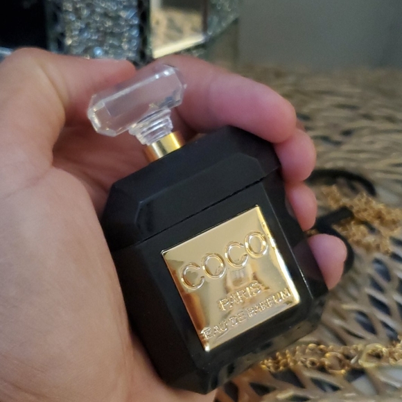Accessories - AIRPOD GEN 1 & 2 SILICONE GOLD PERFUME BOTTLE CASE